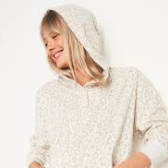 New w/tag old navy Women's Large Beige Micro Performance Fleece Henley Hoodie - Picture 1 of 3